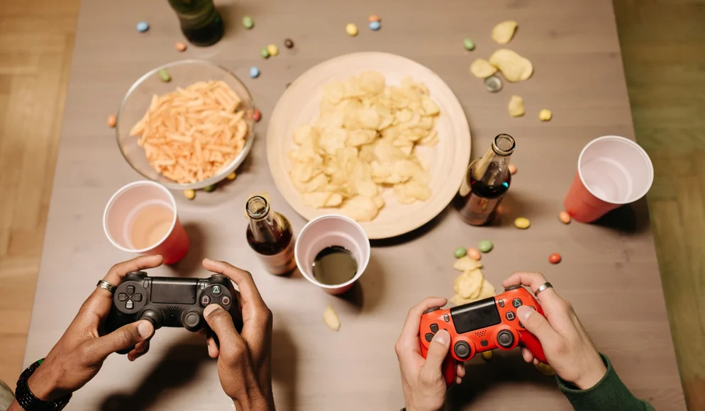 Spelavond thuis: het perfecte hapjesplateau bij een avondje spelen