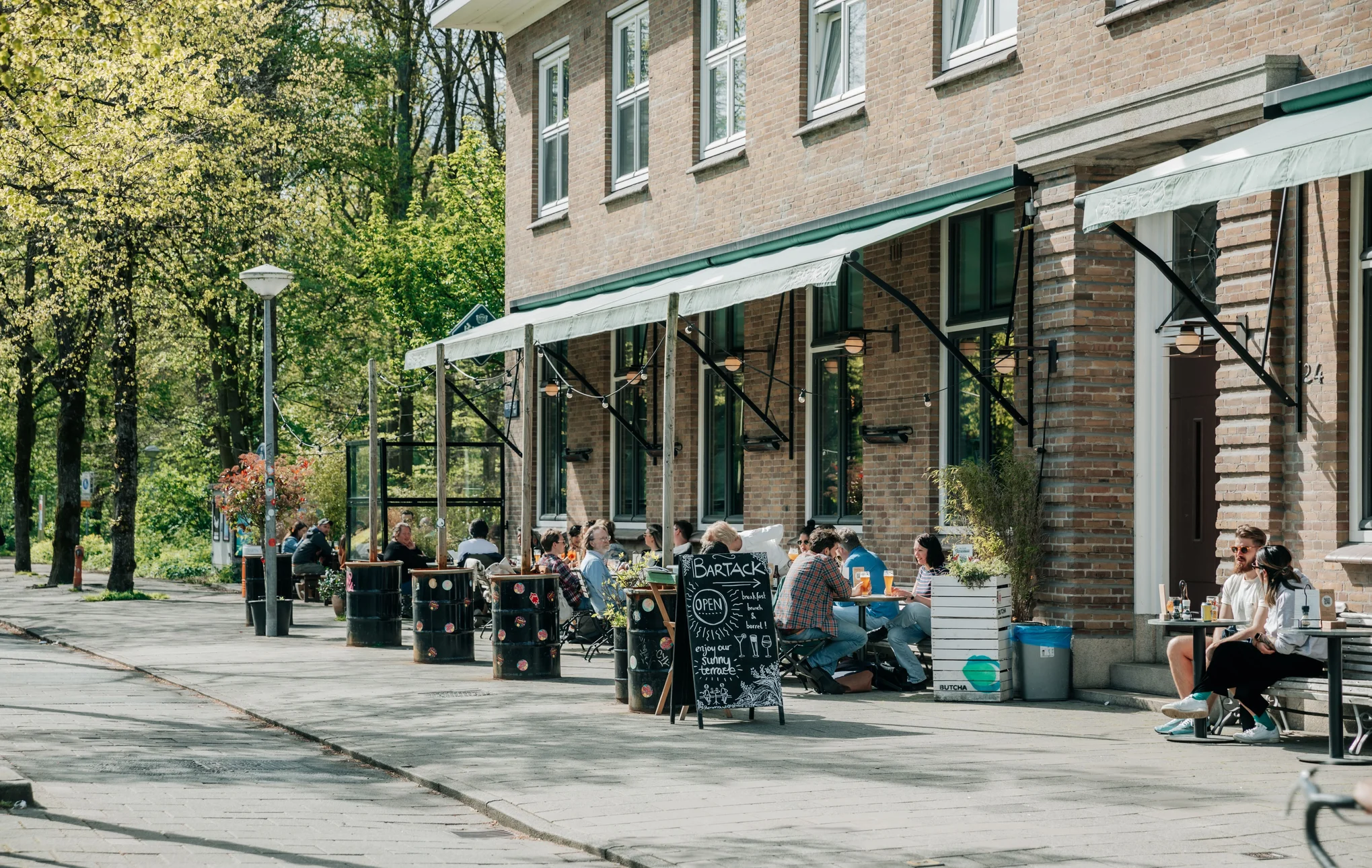BARTACK: een rustige lunchplek aan de drukke Postjesweg