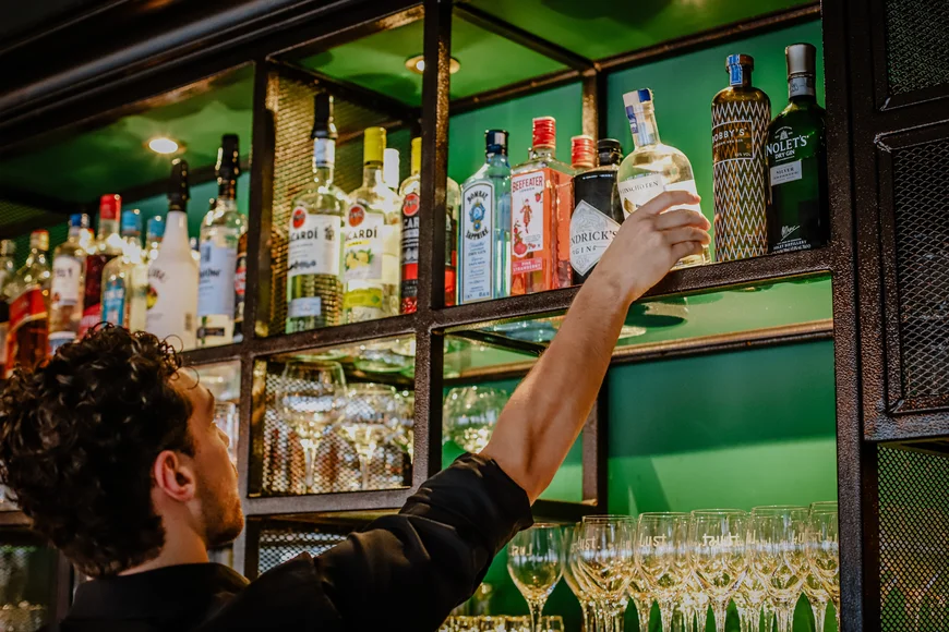Lust Tapas & Steaks wordt Eten bij LOO