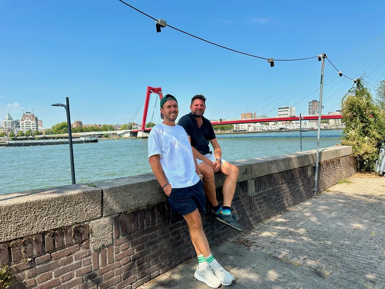 Bar Tij op Noordereiland, de nieuwe thuishaven aan de Maas