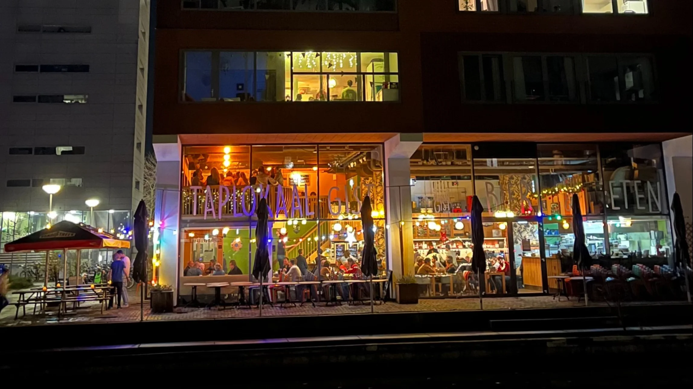 Taplokaal Gist beheerst de kunst van bier-spijs combinaties