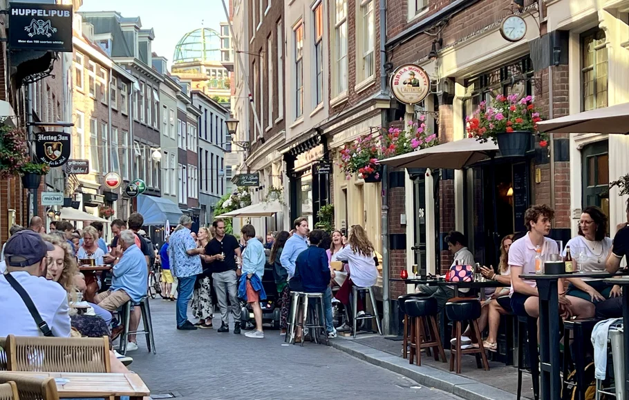 In Den Haag blijf je – ook om te eten