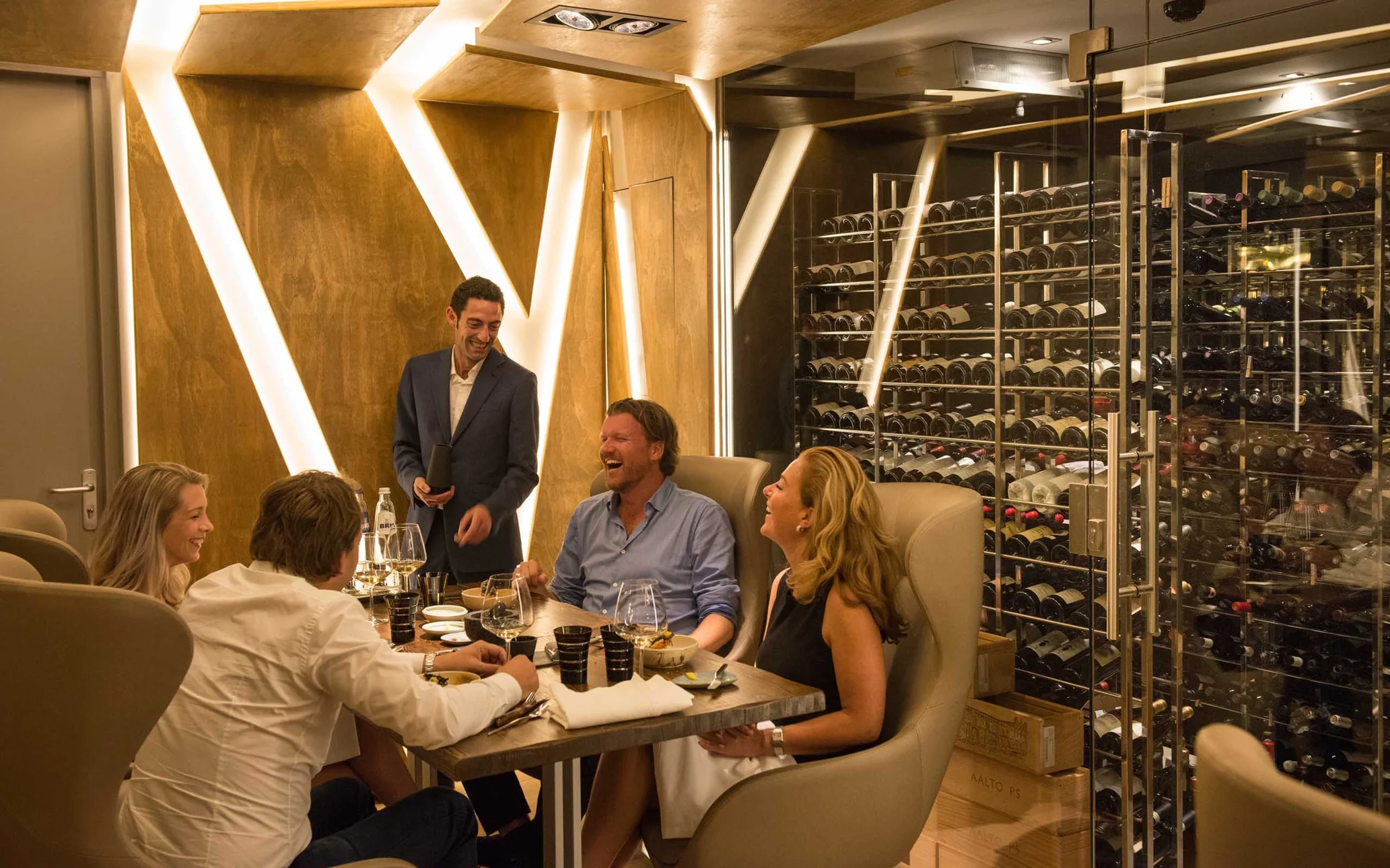 François Geurds Restaurant**