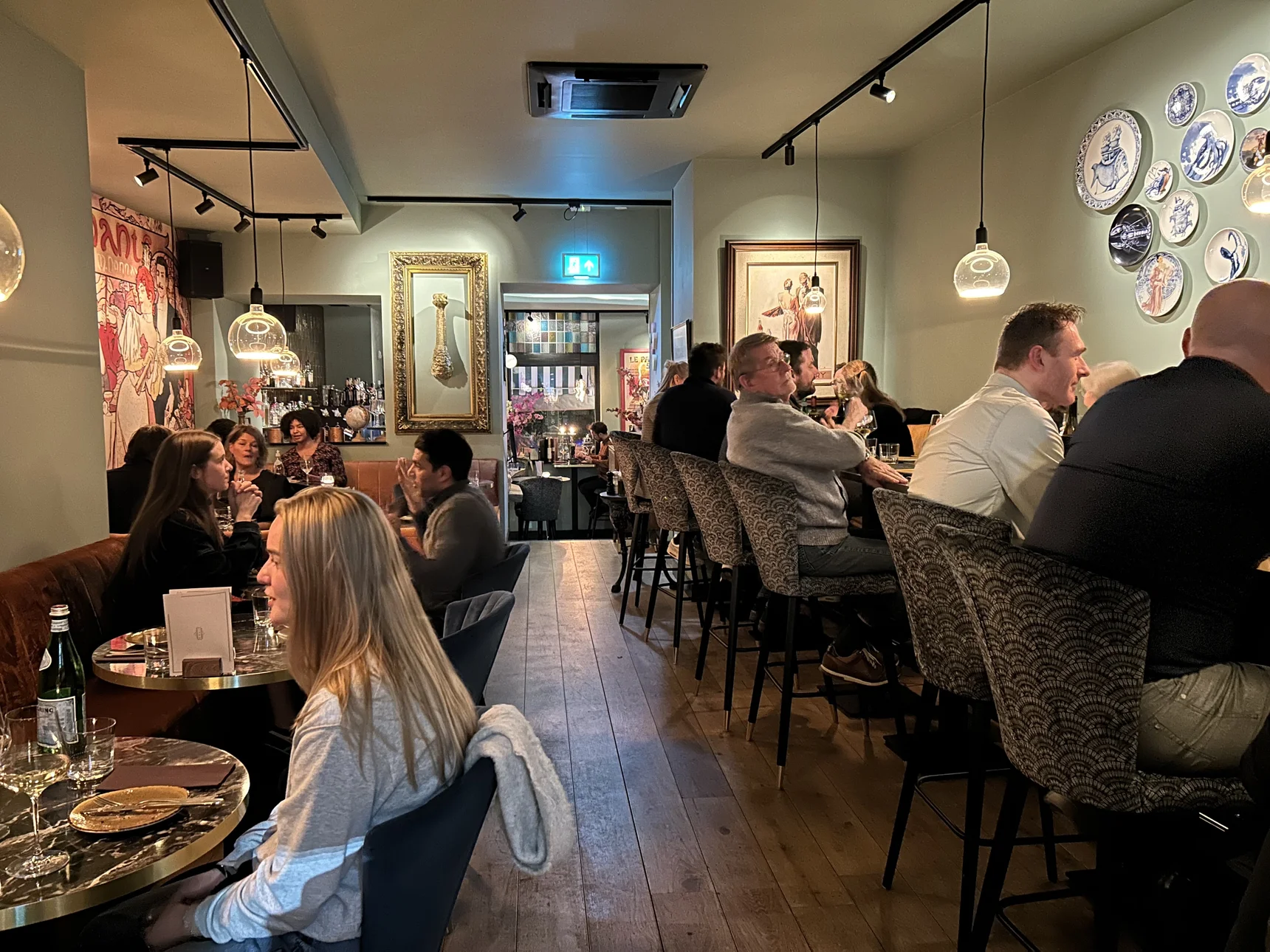 1898 Food & Drinks: waar sfeer, smaak en Rotterdamse historie samenkomen