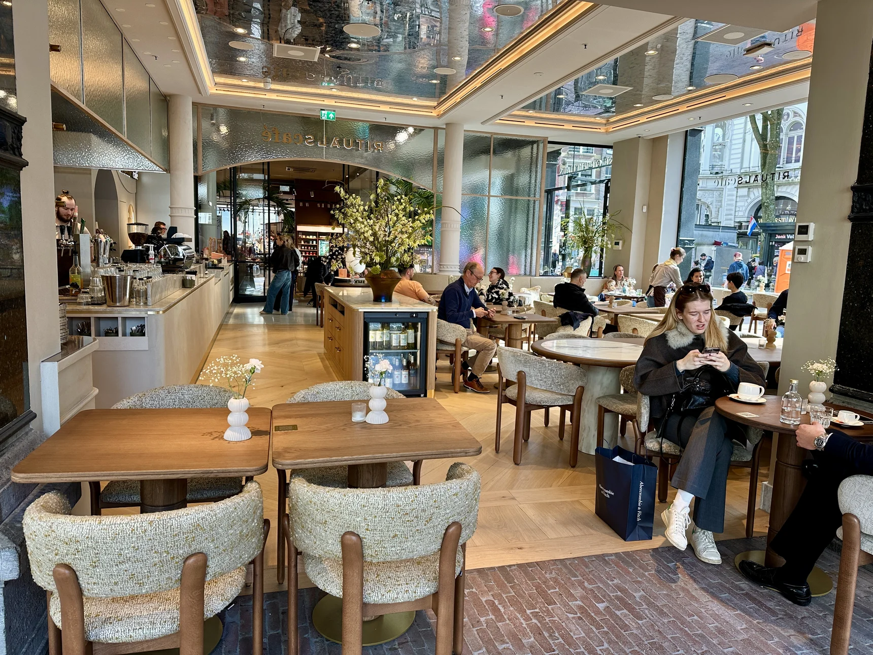 De hele dag lekkere geuren bij Rituals Café