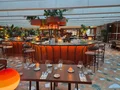 Van octopus tot Peruaanse kip bij Orchid House in Amsterdam-Oost