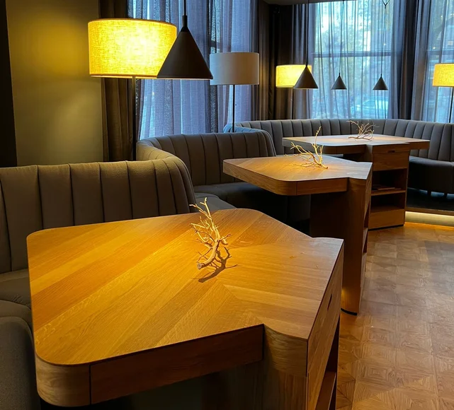 Vernieuwde 212 is kleiner, zonder bar maar met veel meer personeel