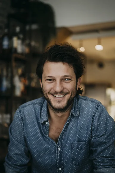 Freek van Noortwijk lanceert ‘Met FREEK, écht eten’, een beleving aan smaken voor thuis