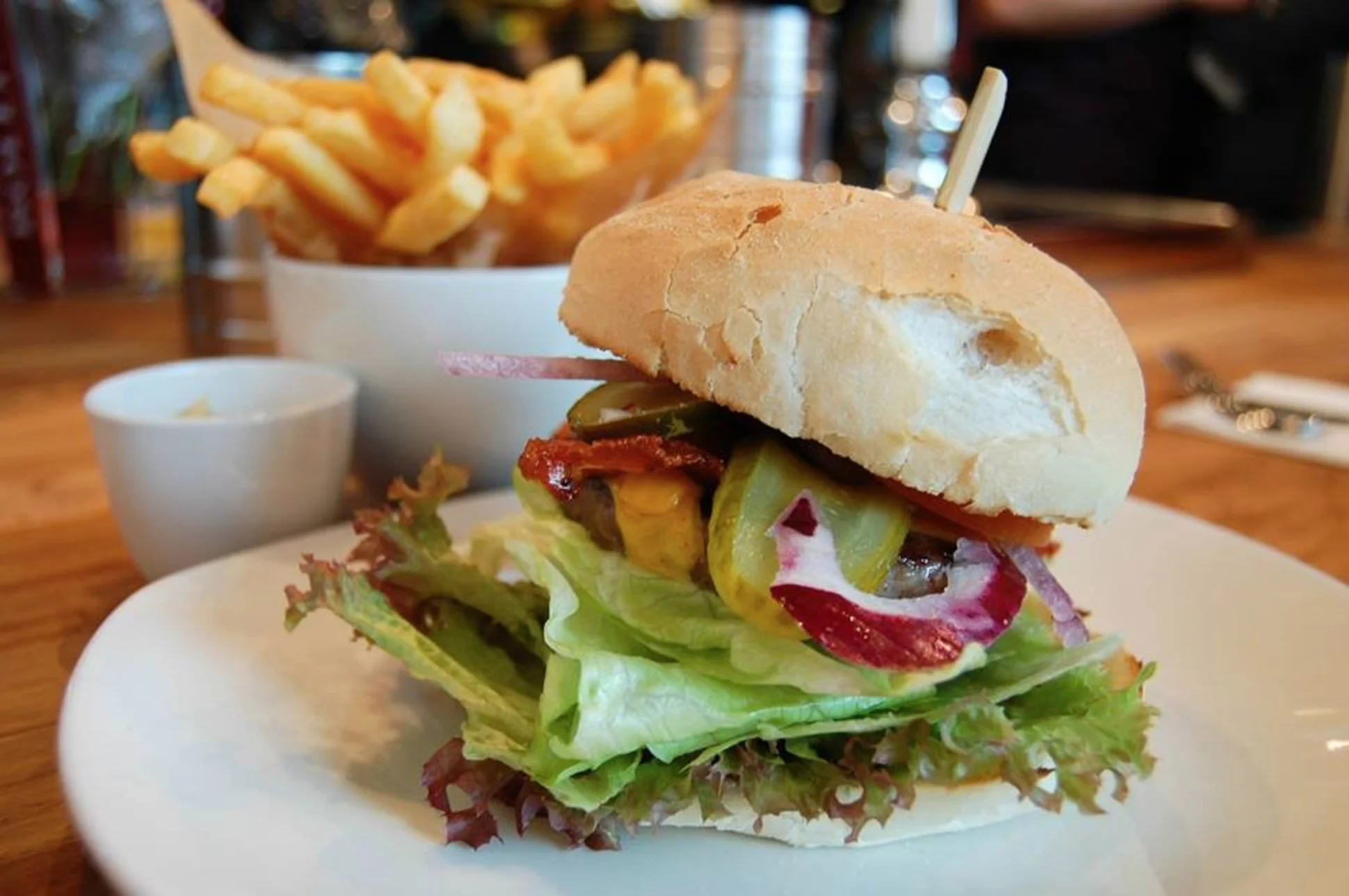 Nooit meer naar buiten: 5 x eten bestellen