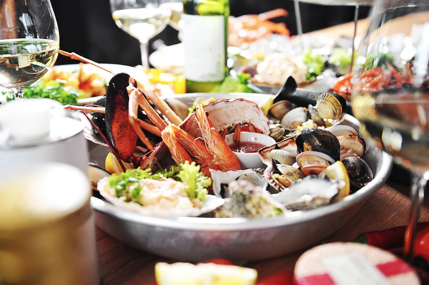 Nieuwe seafood bar The Fish Market naar Rotterdam
