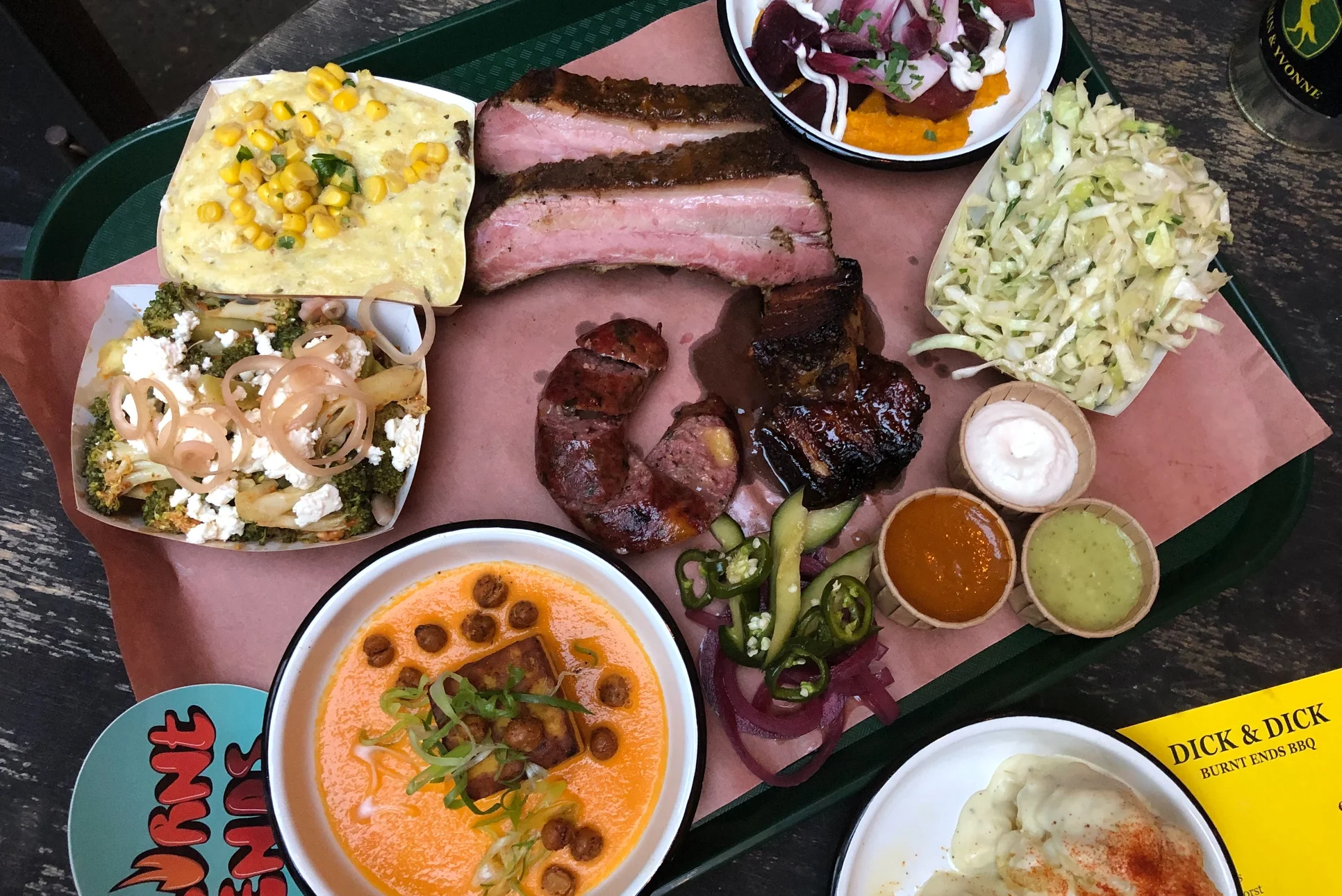 Het vuur brandt bij de Pitmasters van Burnt Ends BBQ Amsterdam
