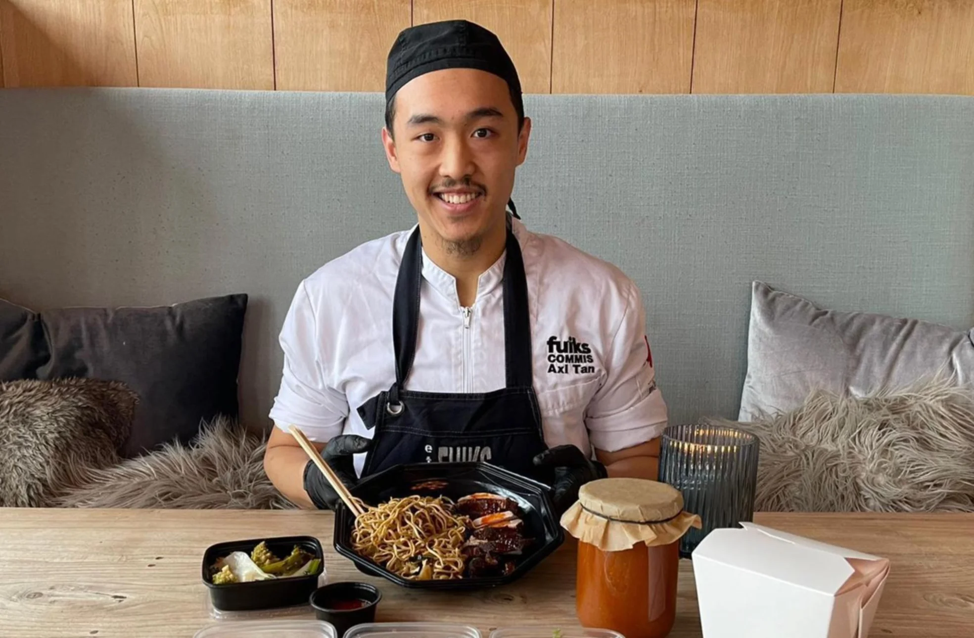 Paniek tijdens de feestdagen? Deze chefs helpen je uit de brand met een recept: Tom Yum soep van Fuiks