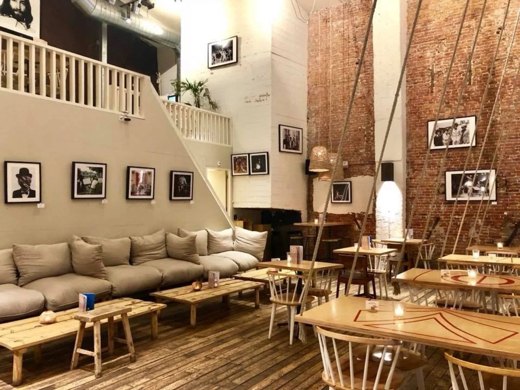 CT coffee & coconuts