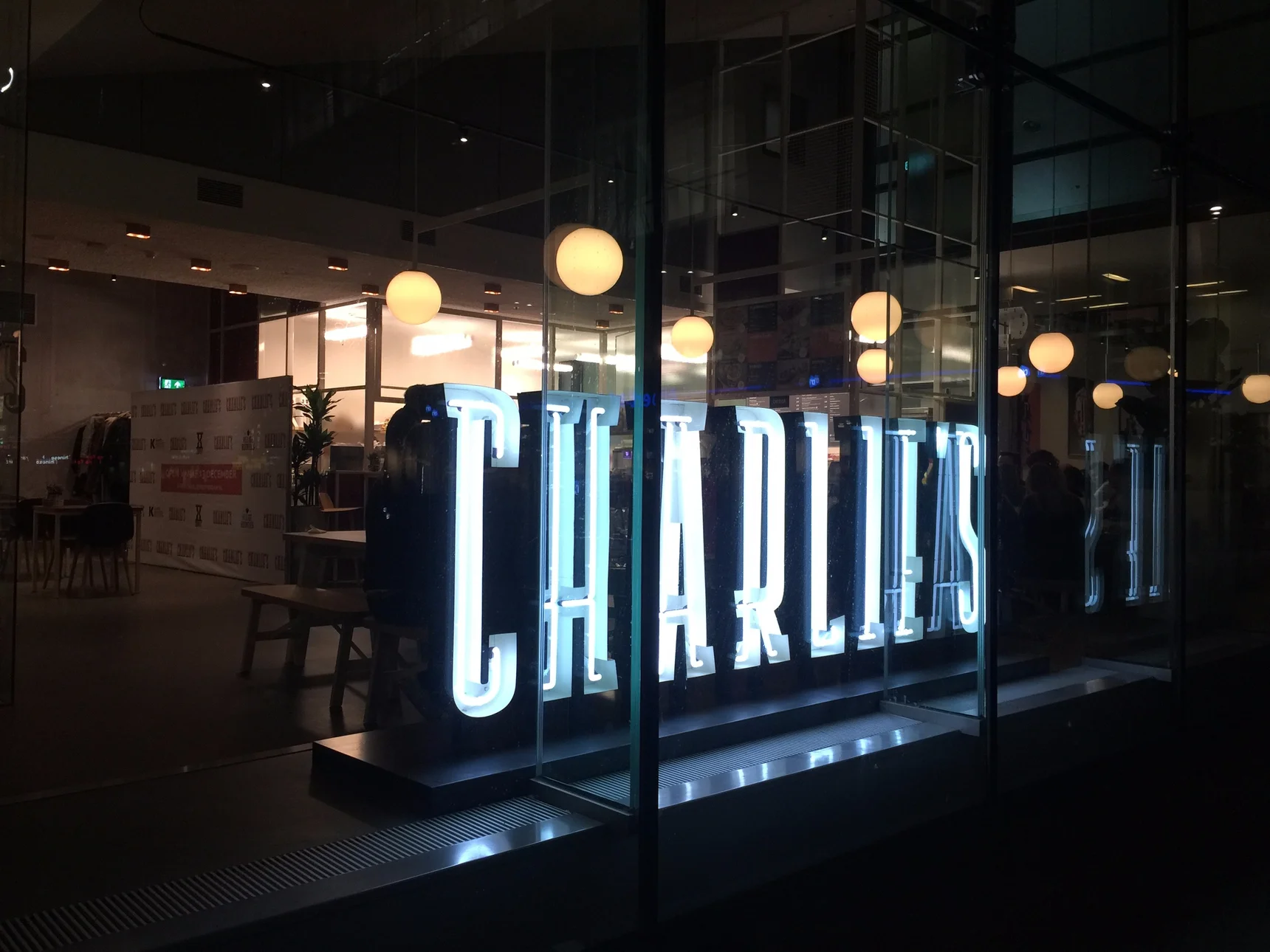 Dinner & a movie wordt een eitje met de komst van Charlie's