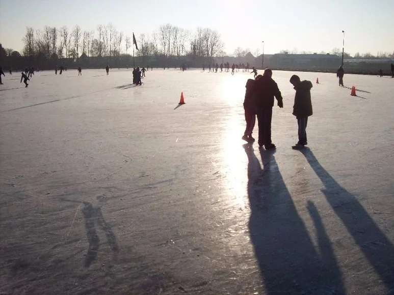 Kunnen we deze winter schaatsen in het Euromastpark?