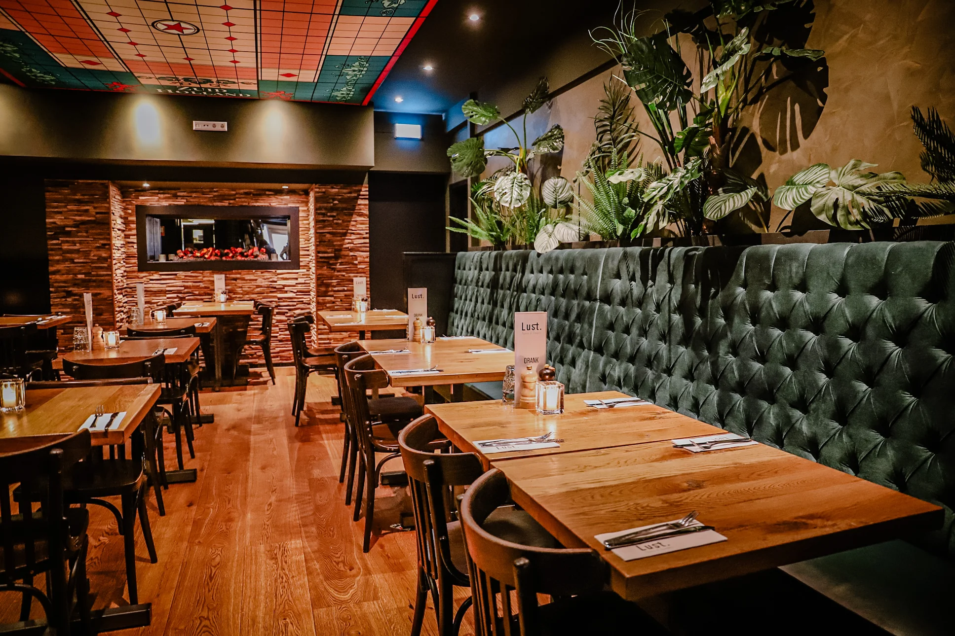 Lust Tapas & Steaks
