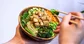 Hawaiipokebowl_pokebowltofu_debuikvanrotterdam.jpeg