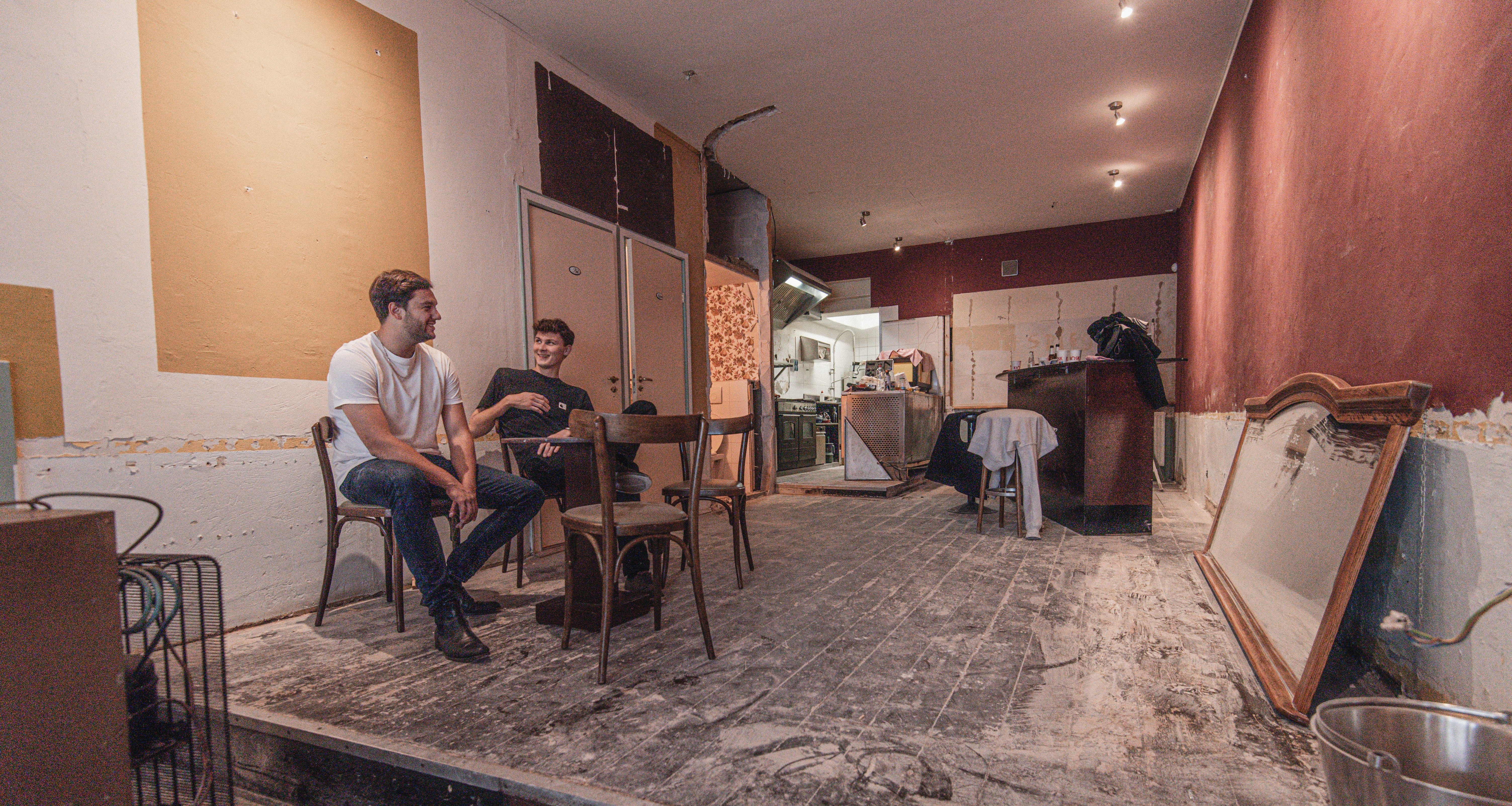 Chefs van De Matroos en Het Meisje openen Café Kiem in de Provenierswijk