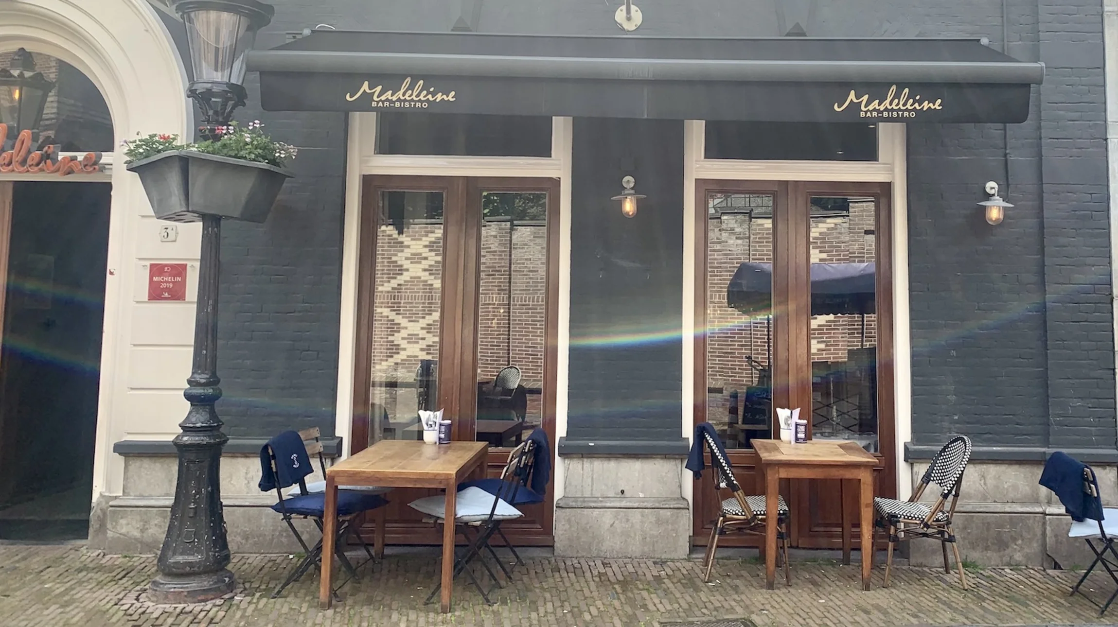 Bistro Madeleine