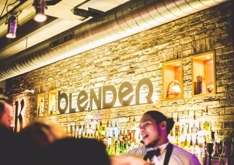 Meisjes aan de Maas gaan op stap: Cocktails bij Blender