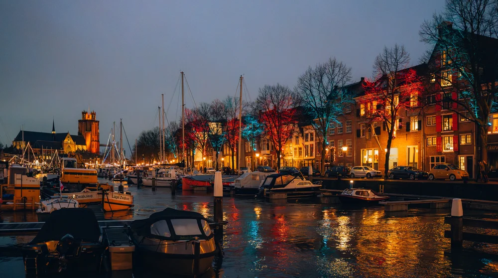 Dordtse Cultuurnacht: beleven én borrelen DWARS door de stad