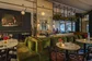 2511 groene bank en schilderij Brasserie Le Quartier-74.jpg