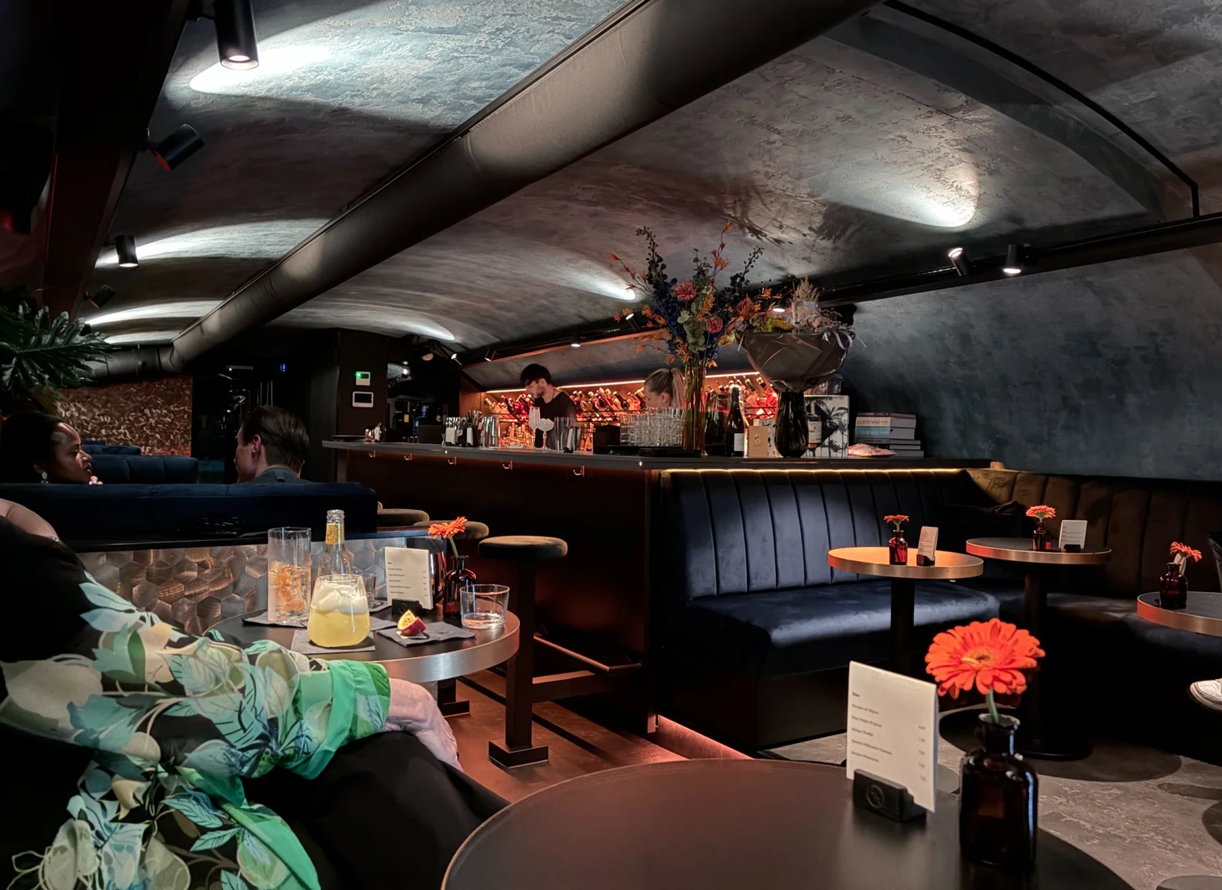 Soft opening van cocktailbar in werfkelder van restaurant 273