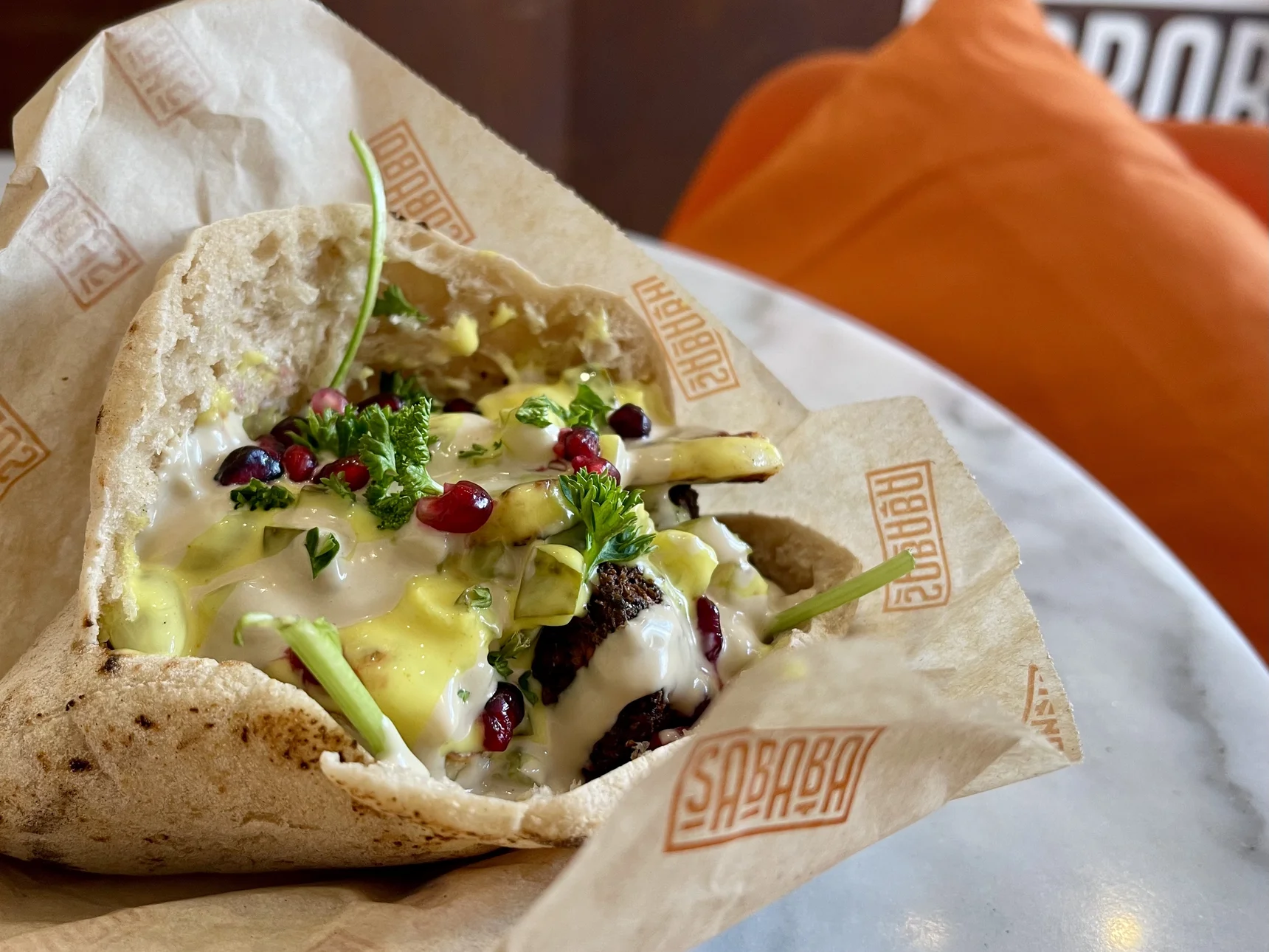 Bij Sababa blijft de falafel je bij