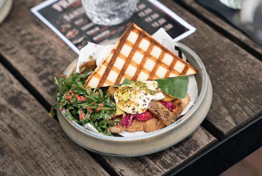 10 bijzondere plekken om te lunchen in Rotterdam