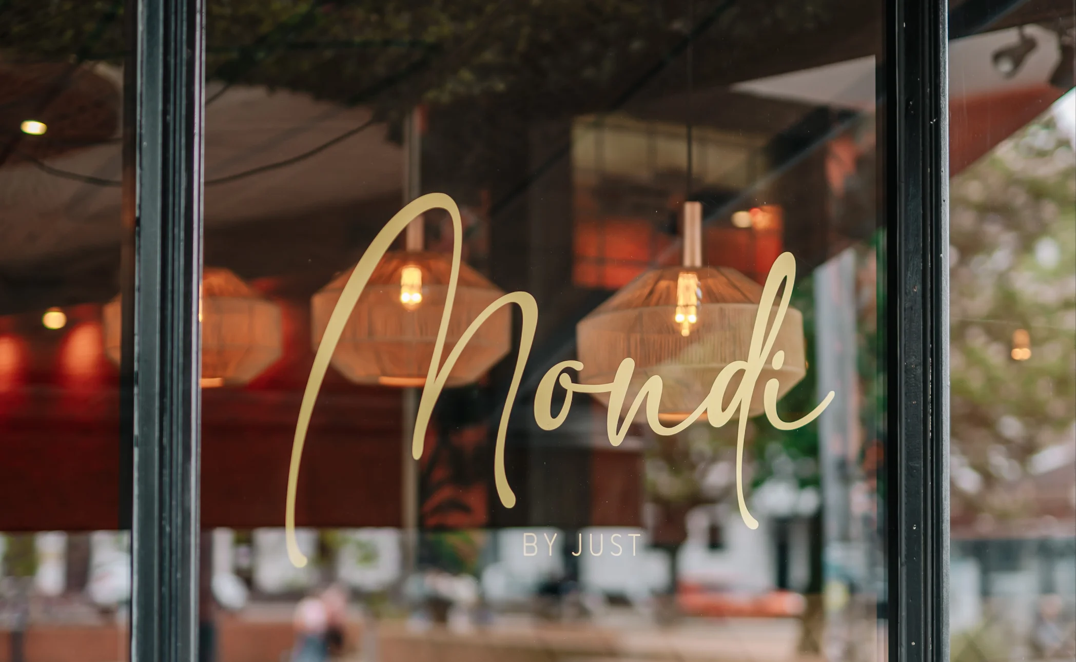 Mondi by Just