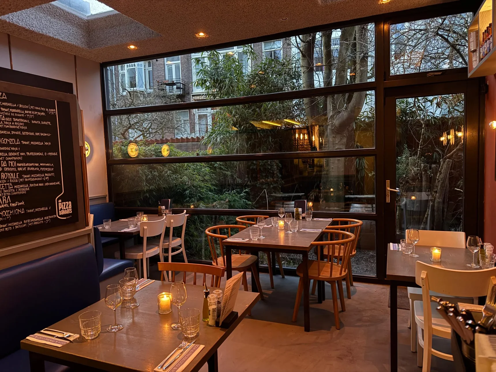 De Pizzabakkers Willemsparkweg