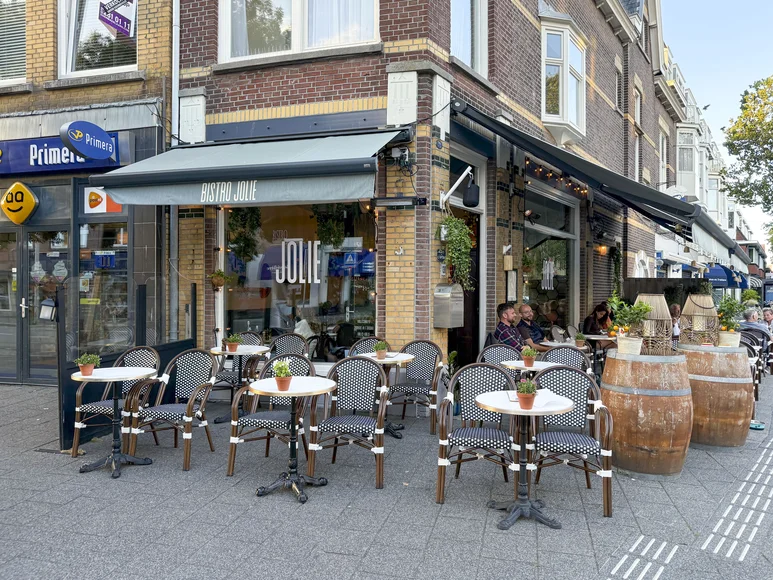 Bistro Jolie in het Belgisch Park wil een plek voor de buurt zijn
