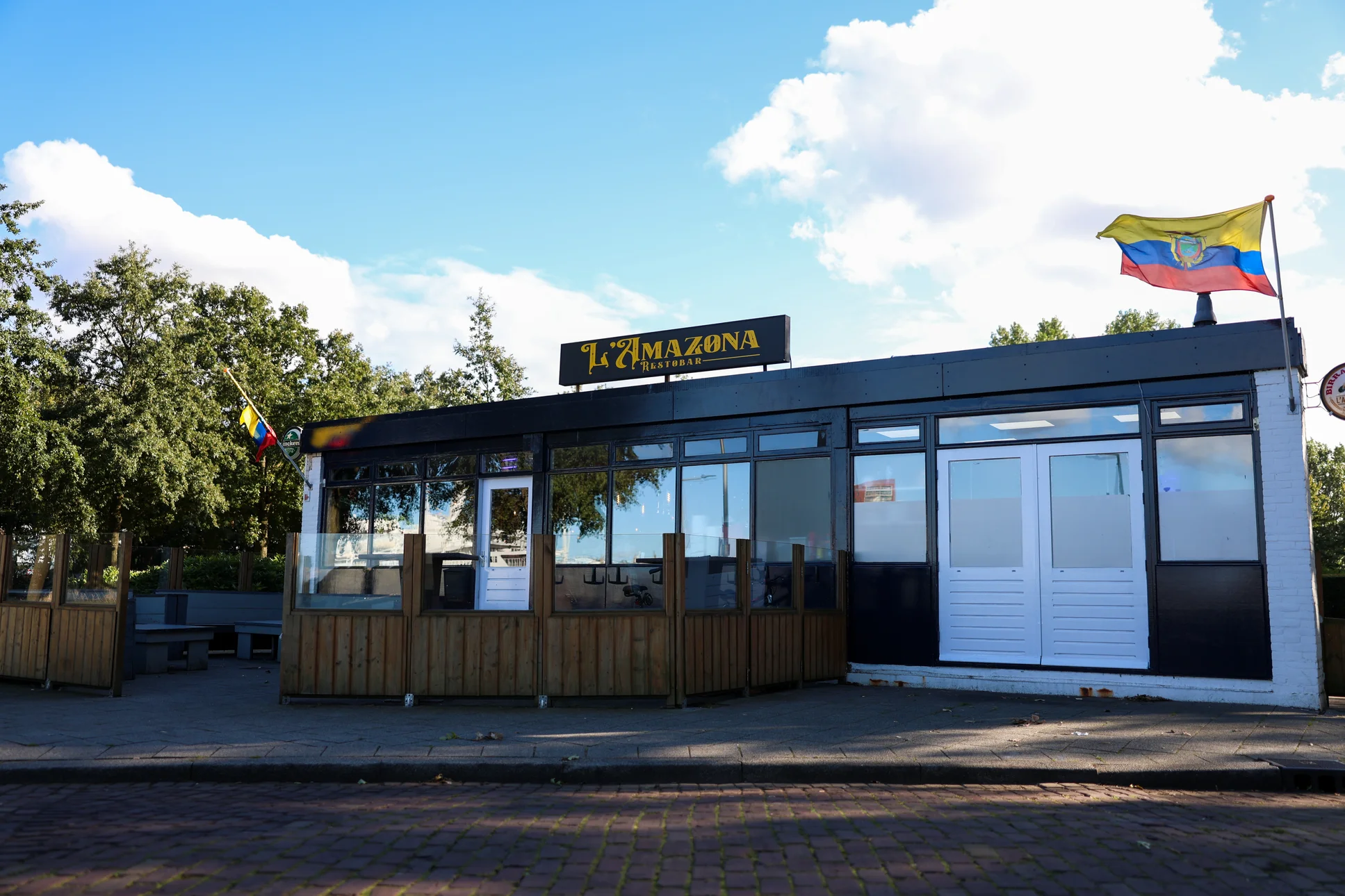 L'Amazona Restobar
