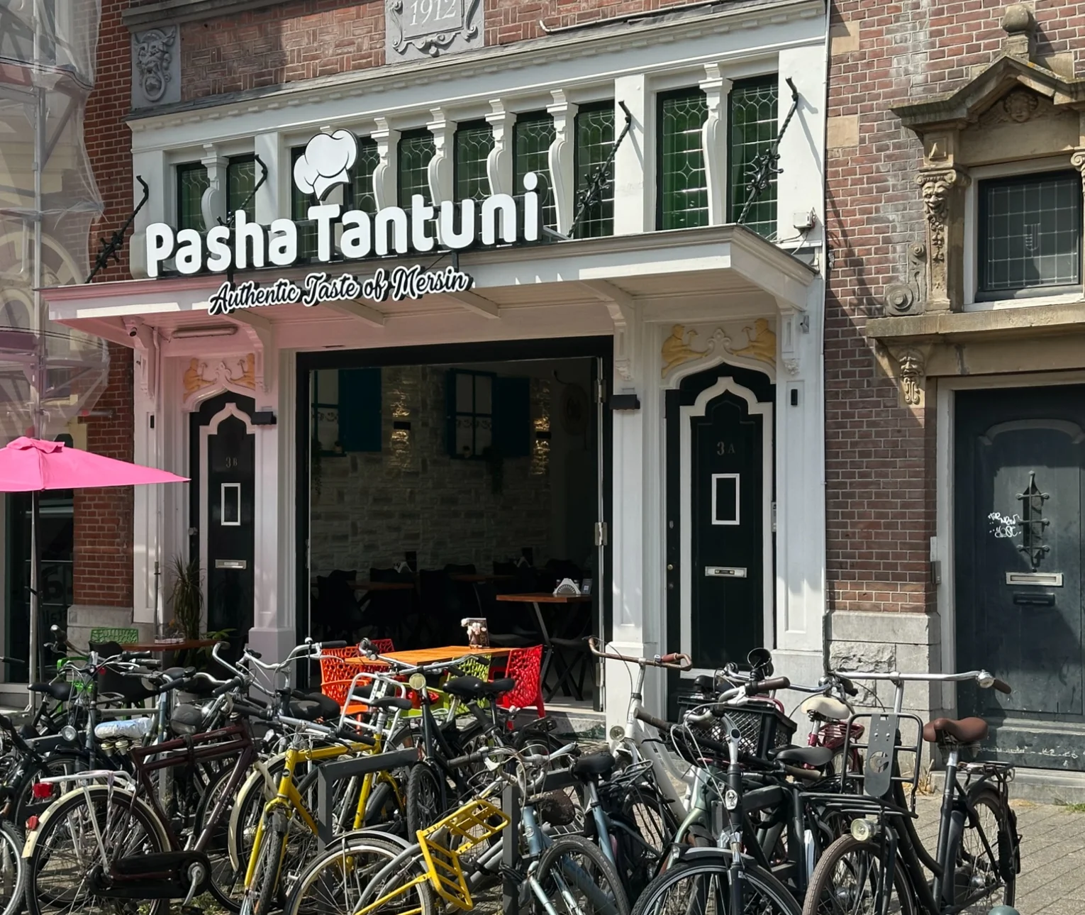 Pasha Tantuni