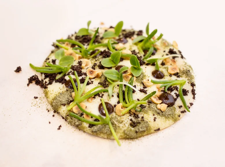 Bij Mediamatic ETEN mag je met je handen eten (graag zelfs!)