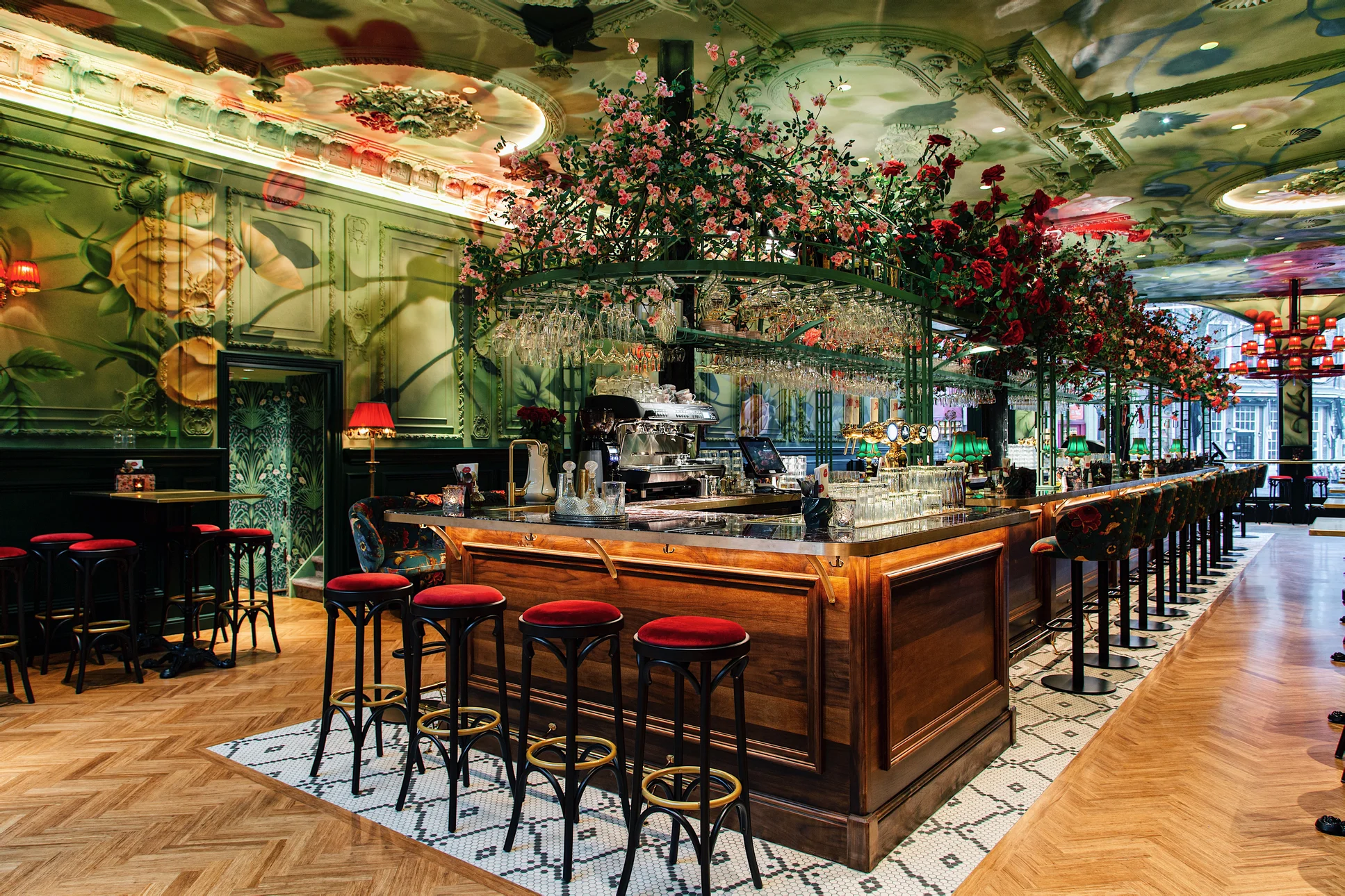 Trend in Utrecht en erbuiten: restobars