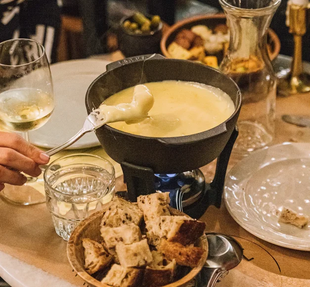 De Kaaskamer van Amsterdam opent pop-up restaurant: Fondue