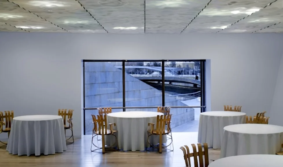 Eten in het Guggenheim? Liever in het Wereldmuseum