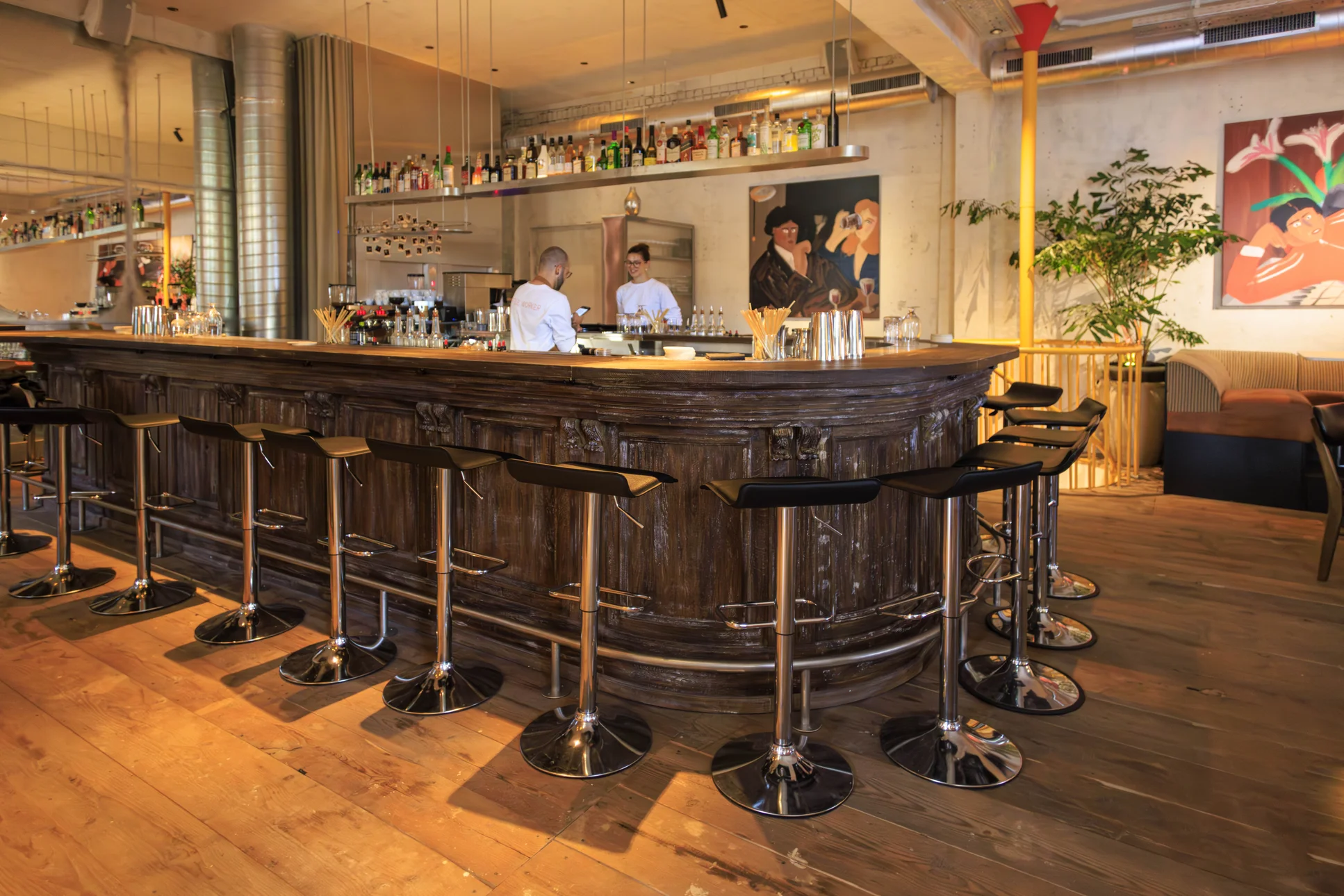 Kantoor 1643: goede cocktails en hotspotpotentie