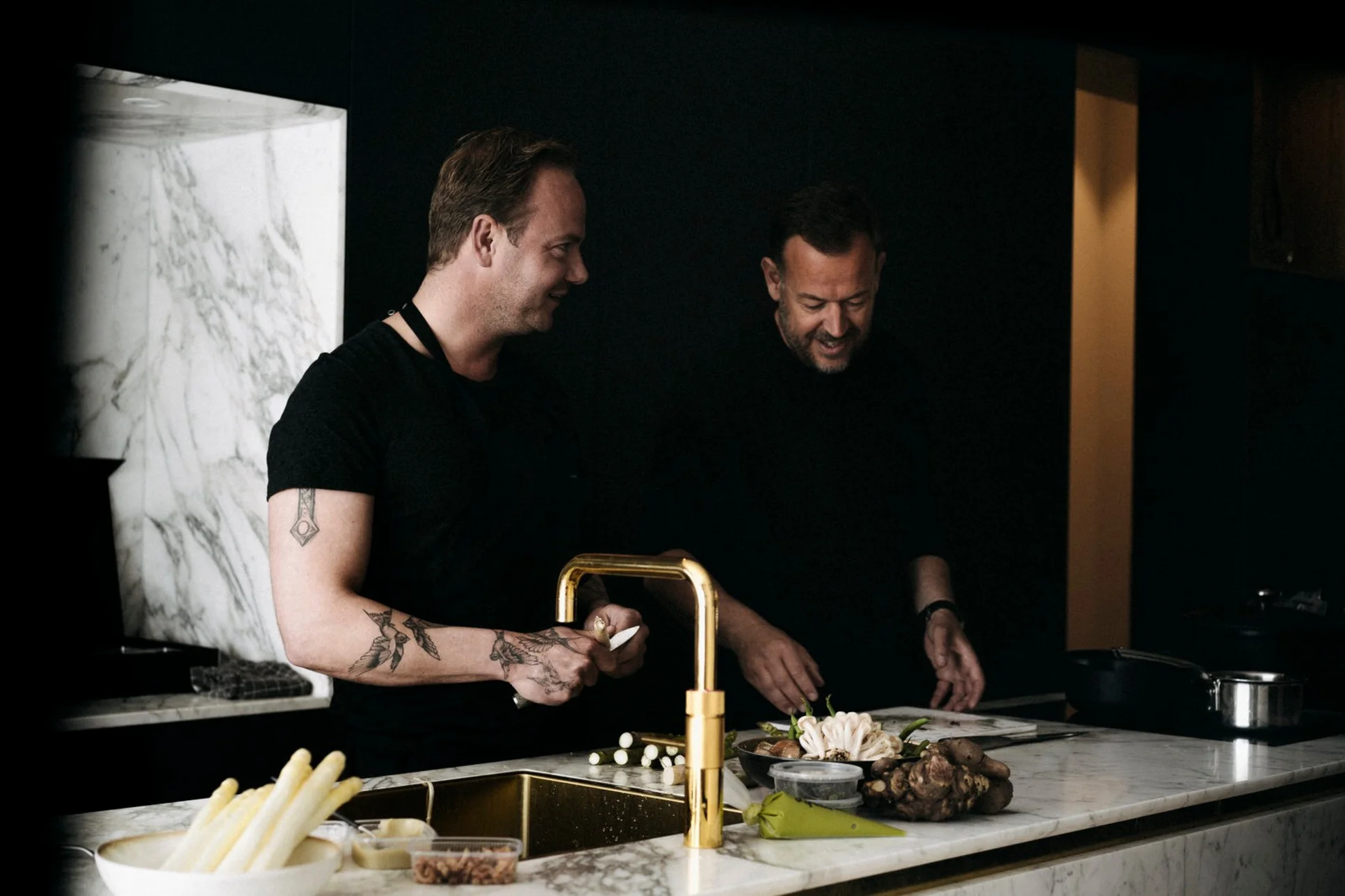 212 naar 7 dagen lunch, diner, afhalen en varen