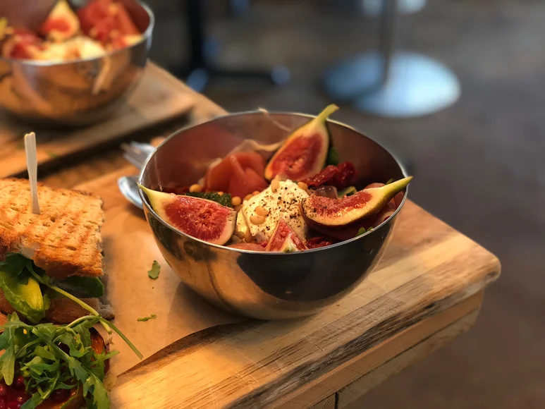 Een nieuwe kaart en meer bij Baker & Moore