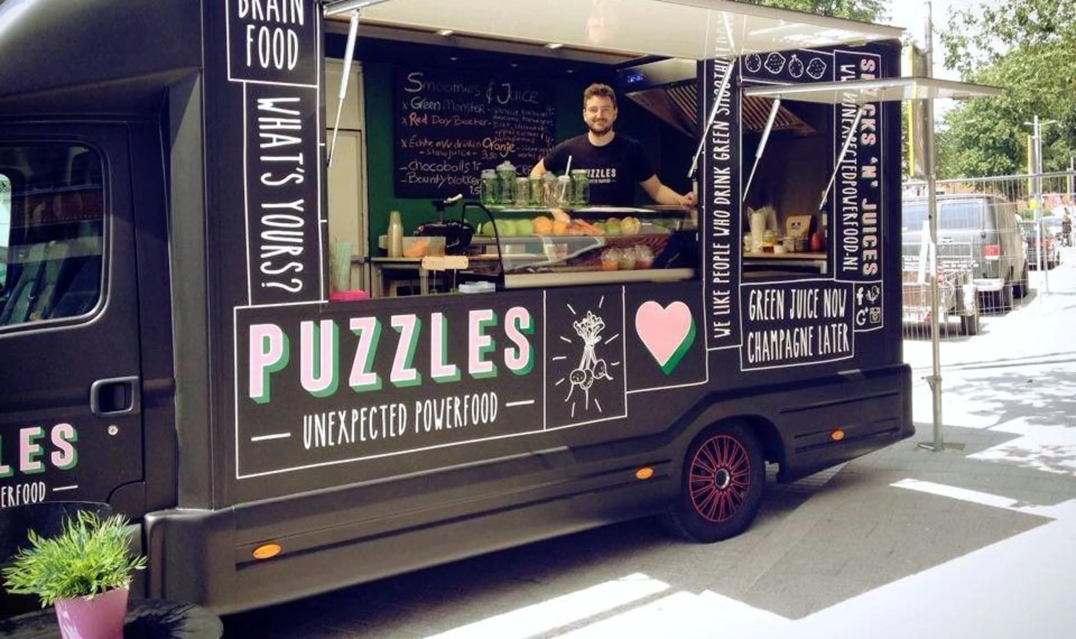 De foodtrucks komen naar Rotterdam: kok & roll!