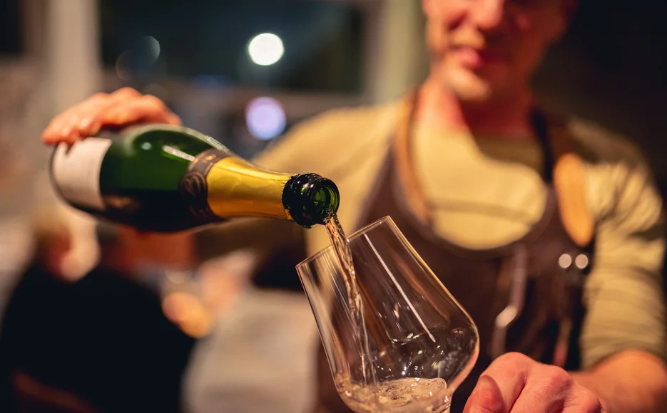 Champagnofiel Floris Versluijs: ‘Waarom alleen met oud en nieuw?’
