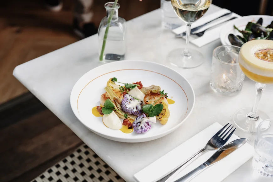 Samen met je vrienden proeven bij Bistro Qlique